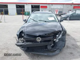 2013 Volkswagen Jetta SportWagen SE with VIN 3VWPX7AJ4DM655174, listed as a IAAI auction lot 42072632 with 65,899 mi miles. Bid and sale history available at carsss.com. Image 6.