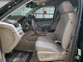 2019 GMC Yukon SLE with VIN 1GKS2AKC8KR117506, listed as a Copart auction lot 71552144 with 0 mi miles and Salvage Title. Bid and sale history available at carsss.com. Image 7.