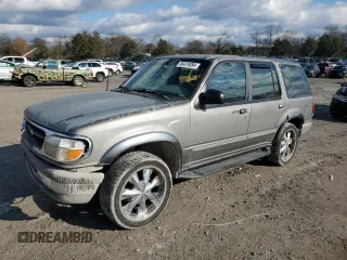 1996 Ford Explorer XLT с VIN 1FMDU32P3TUC94598, выставлен на аукционе Copart как лот 84479094 с пробегом 74 116 миль миль и Списание • Salvage title. История ставок и продаж доступна на DreamBid. Изображение 1.