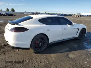 2013 Porsche Panamera GTS z VIN WP0AF2A70DL075053, wystawiony jako Copart lot #50380195 z przebiegiem 50 824 mil mil oraz Szkoda całkowita • Salvage title. Historia ofert i sprzedaży dostępna na DreamBid. Obrazek 3.