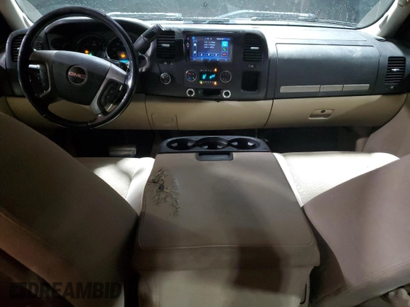 2007 GMC Sierra 1500 with VIN 2GTEK13Y771598951, listed as a Copart auction lot 42425705 with 260,348 mi miles and Salvage Title. Bid and sale history available at DreamBid. Image 8.