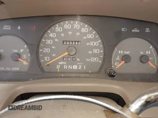 1997 Mercury Grand Marquis LS with VIN 2MELM75WXVX643776, listed as a IAAI auction lot 41584538 with 203,342 mi miles and . Bid and sale history available at DreamBid. Image 7.