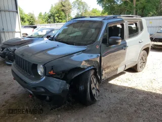 2018 Jeep Renegade Trailhawk z VIN ZACCJBCB3JPH43220, wystawiony jako Copart lot #55473395 z przebiegiem Nie podano mil oraz Szkoda całkowita • Salvage title. Historia ofert i sprzedaży dostępna na DreamBid. Obrazek 1.