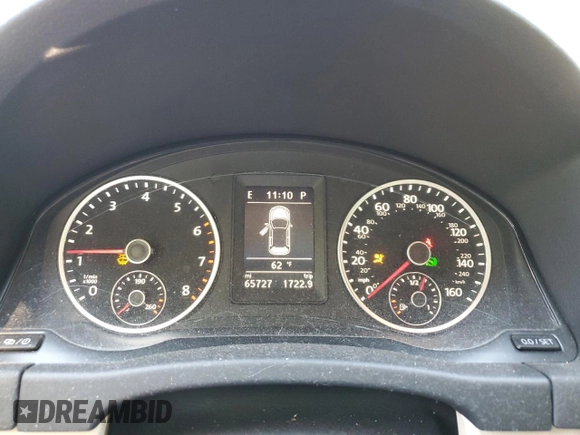 2017 Volkswagen Tiguan Wolfsburg Edition with VIN WVGSV7AX9HK019107, listed as a Copart auction lot 52218085 with 65,727 mi miles and Salvage title. Bid and sale history available at DreamBid. Image 9.
