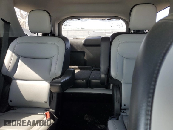 2021 Ford Explorer XLT with VIN 1FMSK8DH5MGA69048, listed as a Copart auction lot 47108515 with 41,417 mi miles and Salvage Title. Bid and sale history available at DreamBid. Image 10.