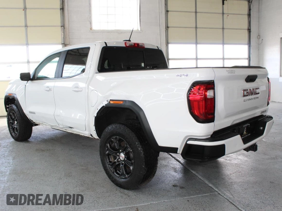 2024 GMC Canyon 4WD Elevation with VIN 1GTP6BEK1R1223920, listed as a Copart auction lot 54775455 with 18,284 mi miles and Salvage Title. Bid and sale history available at carsss.com. Image 4.
