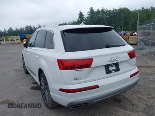 2018 Audi Q7 Premium Plus с VIN WA1LHAF75JD001374, выставлен на аукционе IAAI как лот 40735099 с пробегом 74 478 миль миль и . История ставок и продаж доступна на DreamBid. Изображение 3.