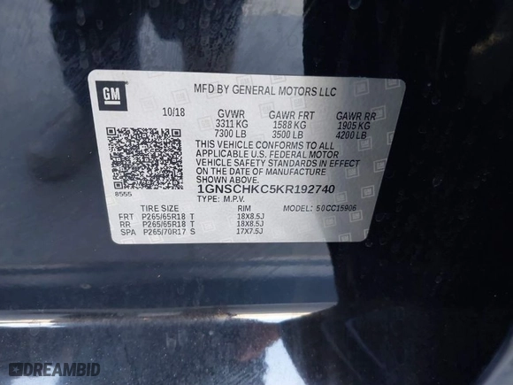 2019 Chevrolet Suburban LT with VIN 1GNSCHKC5KR192740, listed as a IAAI auction lot 41060098 with 243,257 mi miles. Bid and sale history available at carsss.com. Image 9.