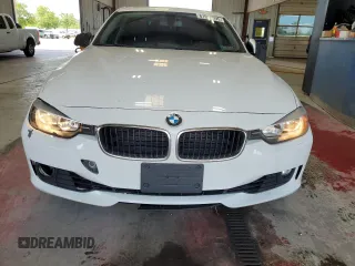 2015 BMW 3 Series 328i xDrive z VIN WBA3B5C5XFP653959, wystawiony jako Copart lot #61956095 z przebiegiem 97 599 mil mil oraz Szkoda całkowita • Salvage title. Historia ofert i sprzedaży dostępna na DreamBid. Obrazek 5.