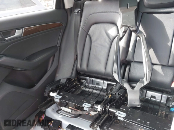 2017 Audi Q5 Premium с VIN WA1C2AFP8HA078575, выставлен на аукционе IAAI как лот 40857076 с пробегом 141 324 миль миль и . История ставок и продаж доступна на DreamBid. Изображение 16.