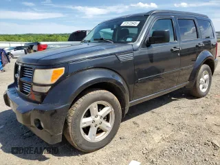 2010 Dodge Nitro SXT z VIN 1D4PU5GK0AW131941, wystawiony jako Copart lot #57572845 z przebiegiem 125 366 mil mil oraz Czysty tytuł • Clean title. Historia ofert i sprzedaży dostępna na DreamBid. Obrazek 1.