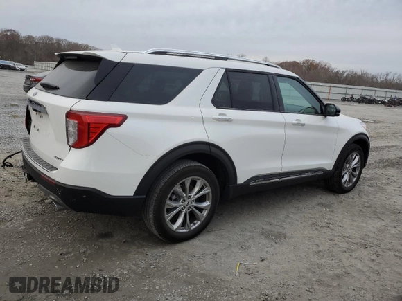 2024 Ford Explorer Limited with VIN 1FMSK8FH5RGA74870, listed as a Copart auction lot 84684064 with 17,073 mi miles and Salvage Title. Bid and sale history available at carsss.com. Image 3.