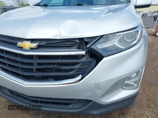 2018 Chevrolet Equinox LT with VIN 2GNAXSEV7J6278734, listed as a IAAI auction lot 42188943 with 321,936 mi miles. Bid and sale history available at carsss.com. Image 6.