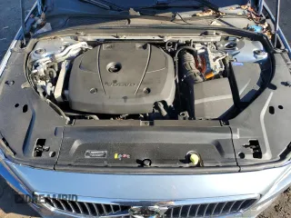 2018 Volvo S90 Inscription with VIN LVYBC0AL2JP028764, listed as a Copart auction lot 82484124 with 102,130 mi miles and Salvage Title. Bid and sale history available at carsss.com. Image 11.