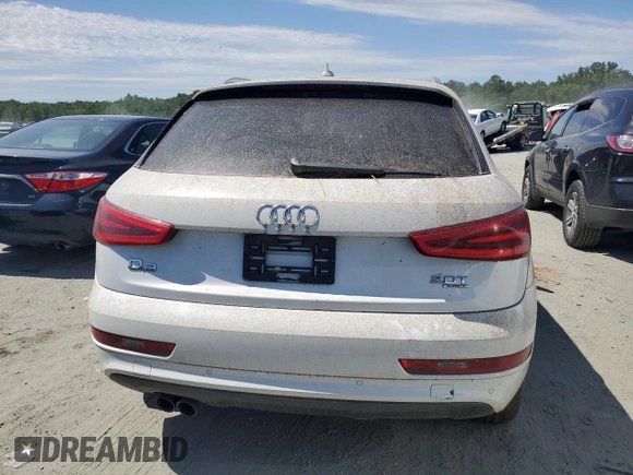 2015 Audi Q3 Premium Plus with VIN WA1EFCFS6FR012070, listed as a Copart auction lot 58174205 with 158,918 mi miles and Clean title. Bid and sale history available at DreamBid. Image 6.