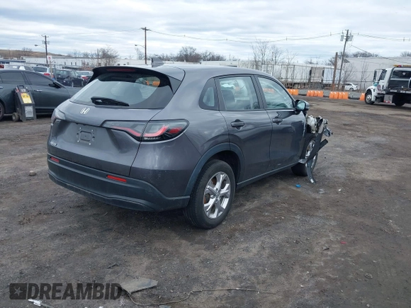 2024 Honda HR-V LX z VIN 3CZRZ2H36RM703890, wystawiony jako IAAI lot #41737489 z przebiegiem 21 789 mil mil oraz . Historia ofert i sprzedaży dostępna na DreamBid. Obrazek 4.