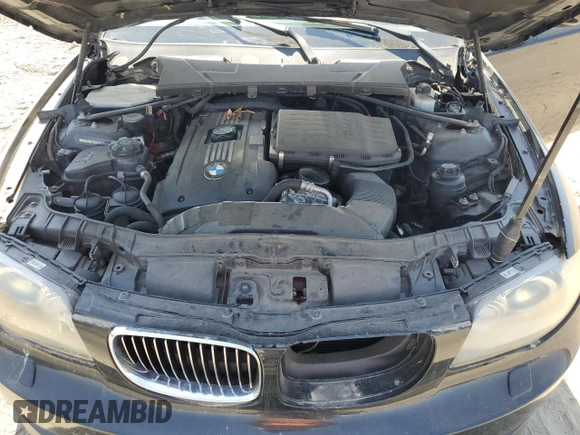 2010 BMW 1 Series 135i with VIN WBAUN9C56AVK41349, listed as a Copart auction lot 55530365 with 118,227 mi miles and Clean title. Bid and sale history available at DreamBid. Image 11.