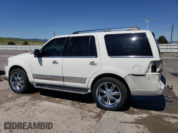 2008 Lincoln Navigator z VIN 5LMFU28558LJ18851, wystawiony jako Copart lot #54992975 z przebiegiem 72 871 mil mil oraz Szkody całkowita. Historia ofert i sprzedaży dostępna na DreamBid. Obrazek 2.