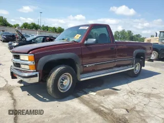 2000 Chevrolet Silverado 2500 z VIN 1GCGK24R1YR179315, wystawiony jako Copart lot #62485564 z przebiegiem 125 566 mil mil oraz Szkoda całkowita • Salvage title. Historia ofert i sprzedaży dostępna na DreamBid. Obrazek 1.
