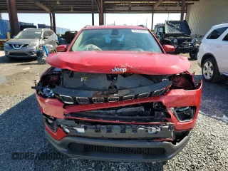 2019 Jeep Compass Latitude with VIN 3C4NJCBB9KT636408, listed as a Copart auction lot 44163665 with 22,876 mi miles and Non repairable. Bid and sale history available at DreamBid. Image 5.
