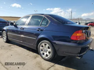 2005 BMW 3 Series 325xi with VIN WBAEU33455PR17327, listed as a Copart auction lot 80073734 with 177,760 mi miles and Salvage Title. Bid and sale history available at carsss.com. Image 2.