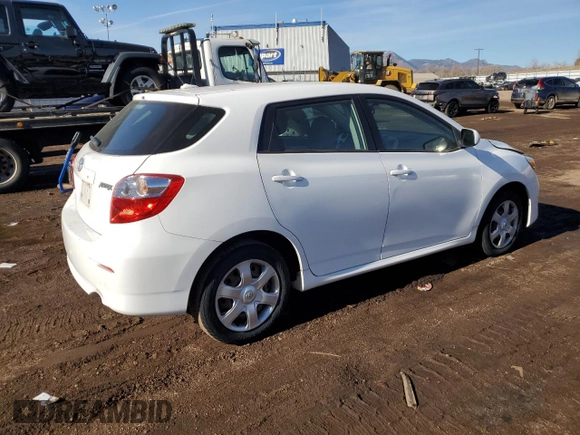 2009 Toyota Matrix with VIN 2T1KU40E39C131068, listed as a Copart auction lot 84394884 with 56,347 mi miles and Salvage Title. Bid and sale history available at DreamBid. Image 3.