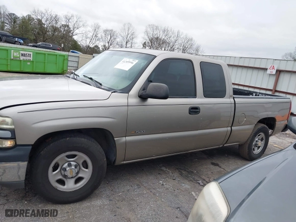 2002 Chevrolet Silverado 1500 LS with VIN 1GCEC19W12Z120303, listed as a IAAI auction lot 41269996 with 185,809 mi miles. Bid and sale history available at carsss.com. Image 14.