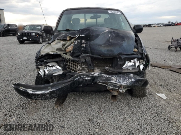 2002 Ford F-150 XL z VIN 1FTRX17W22NB68683, wystawiony jako Copart lot #50702385 z przebiegiem Nie podano mil oraz Szkoda całkowita • Salvage title. Historia ofert i sprzedaży dostępna na DreamBid. Obrazek 5.
