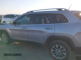 2019 Jeep Cherokee Latitude Plus with VIN 1C4PJLLB7KD128600, listed as a IAAI auction lot 41762380 with 44,740 mi miles. Bid and sale history available at carsss.com. Image 14.