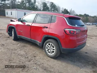 2019 Jeep Compass Sport с VIN 3C4NJCAB6KT726438, выставлен на аукционе IAAI как лот 41459110 с пробегом 125 000 миль миль и . История ставок и продаж доступна на DreamBid. Изображение 3.