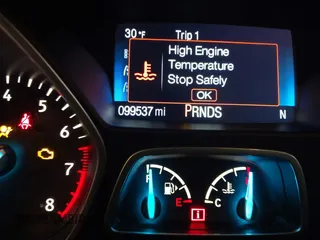 2017 Ford Escape SE with VIN 1FMCU0GD1HUC33119, listed as a IAAI auction lot 41884514 with 99,537 mi miles. Bid and sale history available at carsss.com. Image 15.