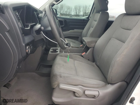 2013 Honda Ridgeline RT with VIN 5FPYK1F23DB010712, listed as a Copart auction lot 44054985 with 98,901 mi miles and Salvage Title. Bid and sale history available at carsss.com. Image 7.