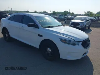 2019 Ford Police Interceptor with VIN 1FAHP2MT8KG103519, listed as a IAAI auction lot 42839583 with 102,404 mi miles and . Bid and sale history available at DreamBid. Image 1.