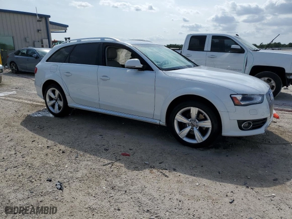 2015 Audi allroad Premium Plus with VIN WA1UFAFL3FA113526, listed as a Copart auction lot 46870404 with 29,820 mi miles. Bid and sale history available at carsss.com. Image 4.