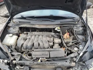 2010 Volvo V50 with VIN YV1382MW9A2563063, listed as a Copart auction lot 82183694 with 181,464 mi miles and Salvage Title. Bid and sale history available at carsss.com. Image 11.