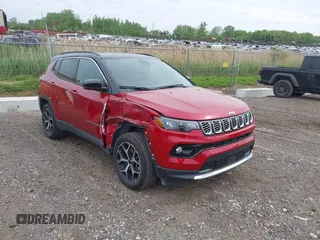 2025 Jeep Compass Limited with VIN 3C4NJDCN7ST545247, listed as a IAAI auction lot 42314060 with 8,208 mi miles and . Bid and sale history available at DreamBid. Image 1.