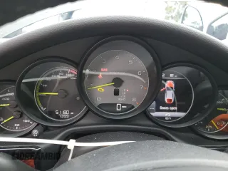 2016 Porsche Panamera S Hybrid z VIN WP0AD2A77GL041234, wystawiony jako Copart lot #68793423 z przebiegiem 51 180 mil mil oraz . Historia ofert i sprzedaży dostępna na DreamBid. Obrazek 9.
