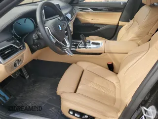 2019 BMW 7 Series 750i xDrive with VIN WBA7B0C53KG527537, listed as a Copart auction lot 64113345 with 36,820 mi miles and Salvage title. Bid and sale history available at DreamBid. Image 7.