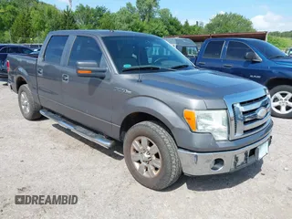 2009 Ford F-150 XL z VIN 1FTPW12V79FA15214, wystawiony jako IAAI lot #42650754 z przebiegiem 158 457 mil mil oraz . Historia ofert i sprzedaży dostępna na DreamBid. Obrazek 1.