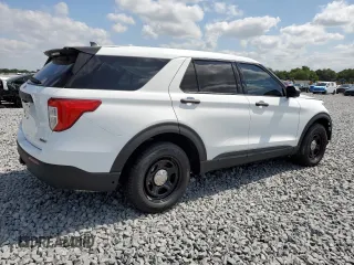 2023 Ford Police Interceptor Utility z VIN 1FM5K8AW3PNA08085, wystawiony jako Copart lot #50186945 z przebiegiem 1 464 mil mil oraz Nie do naprawy • Non repairable. Historia ofert i sprzedaży dostępna na DreamBid. Obrazek 3.