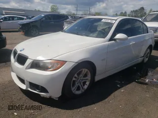 2008 BMW 3 Series 328xi with VIN WBAVC73528KP38456, listed as a Copart auction lot 54855785 with 267,668 mi miles and Clean title. Bid and sale history available at DreamBid. Image 1.