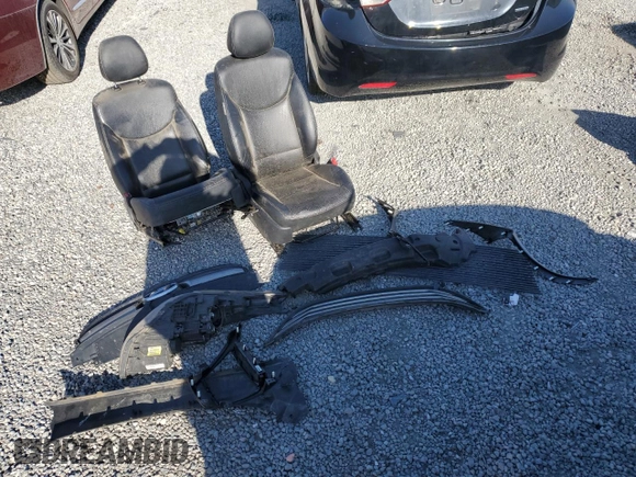 2011 Hyundai Elantra Limited z VIN KMHDH4AE1BU106475, wystawiony jako Copart lot #50752615 z przebiegiem 141 895 mil mil oraz Szkoda całkowita • Salvage title. Historia ofert i sprzedaży dostępna na DreamBid. Obrazek 12.