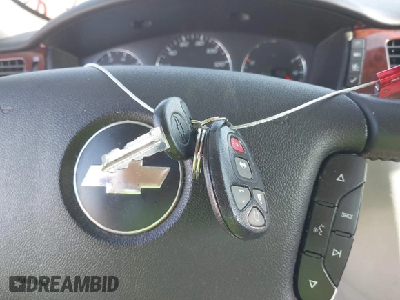 2007 Chevrolet Impala LT with VIN 2G1WC58R379283892, listed as a IAAI auction lot 41775953 with 71,385 mi miles and . Bid and sale history available at DreamBid. Image 11.
