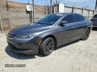2015 Chrysler 200 Limited with VIN 1C3CCCAB3FN739871, listed as a Copart auction lot 60462525 with 152,693 mi miles and Clean title. Bid and sale history available at DreamBid. Image 1.