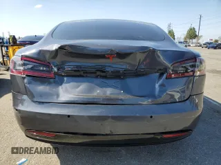 2018 Tesla Model S 75D с VIN 5YJSA1E21JF234804, выставлен на аукционе Copart как лот 56966355 с пробегом 56 379 миль миль и Списание • Salvage title. История ставок и продаж доступна на DreamBid. Изображение 6.