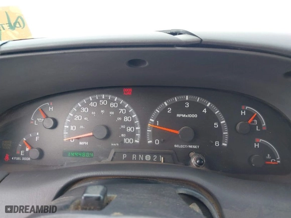 2000 Ford F-150 XL with VIN 1FTRX18L2YKA10388, listed as a IAAI auction lot 41526430 with 144,480 mi miles. Bid and sale history available at carsss.com. Image 7.
