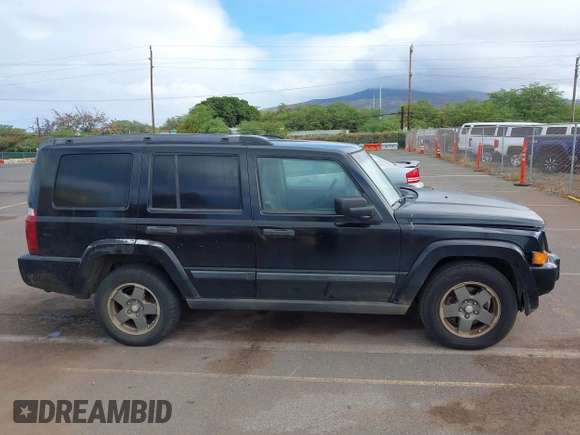 2006 Jeep Commander with VIN 1J8HH48K26C136493, listed as a IAAI auction lot 42283667 with Not provided miles and . Bid and sale history available at DreamBid. Image 13.