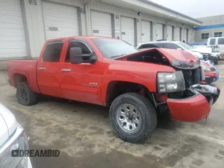 2011 Chevrolet Silverado 1500 LT with VIN 3GCPKSE32BG302279, listed as a Copart auction lot 44802595 with Not Provided miles and Salvage Title. Bid and sale history available at DreamBid. Image 4.
