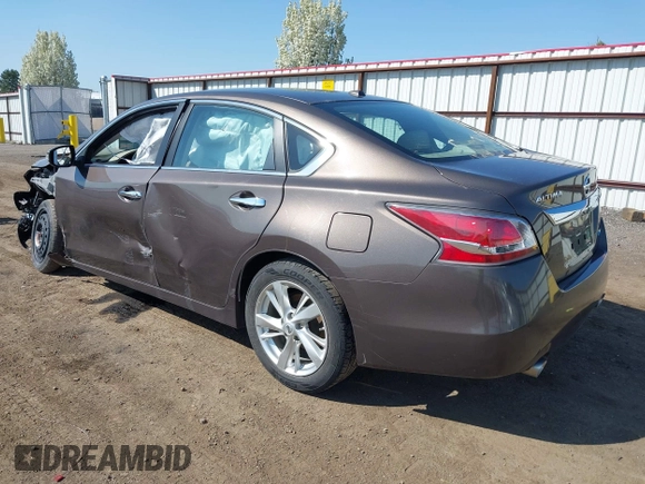 2014 Nissan Altima SV with VIN 1N4AL3AP0EC182870, listed as a IAAI auction lot 42115070 with 110,743 mi miles and . Bid and sale history available at DreamBid. Image 3.