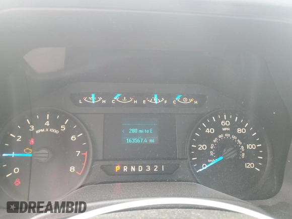 2017 Ford F-150 XL с VIN 1FTMF1C81HKE08921, выставлен на аукционе Copart как лот 59666795 с пробегом 163 567 миль миль и Списание • Salvage title. История ставок и продаж доступна на DreamBid. Изображение 9.